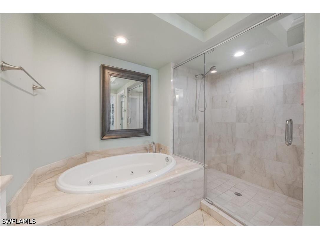 1490 5th Avenue S #200B Naples FL 34102 226014095 image21