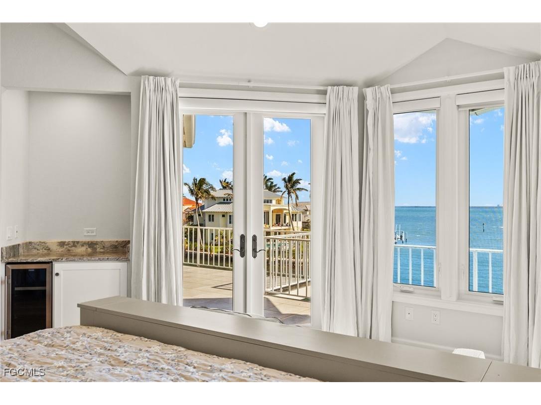 1490 Angel Drive Sanibel FL 33957 2025016519 image28