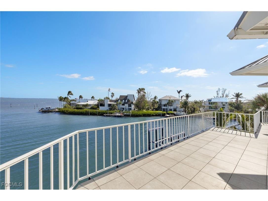 1490 Angel Drive Sanibel FL 33957 2025016519 image30