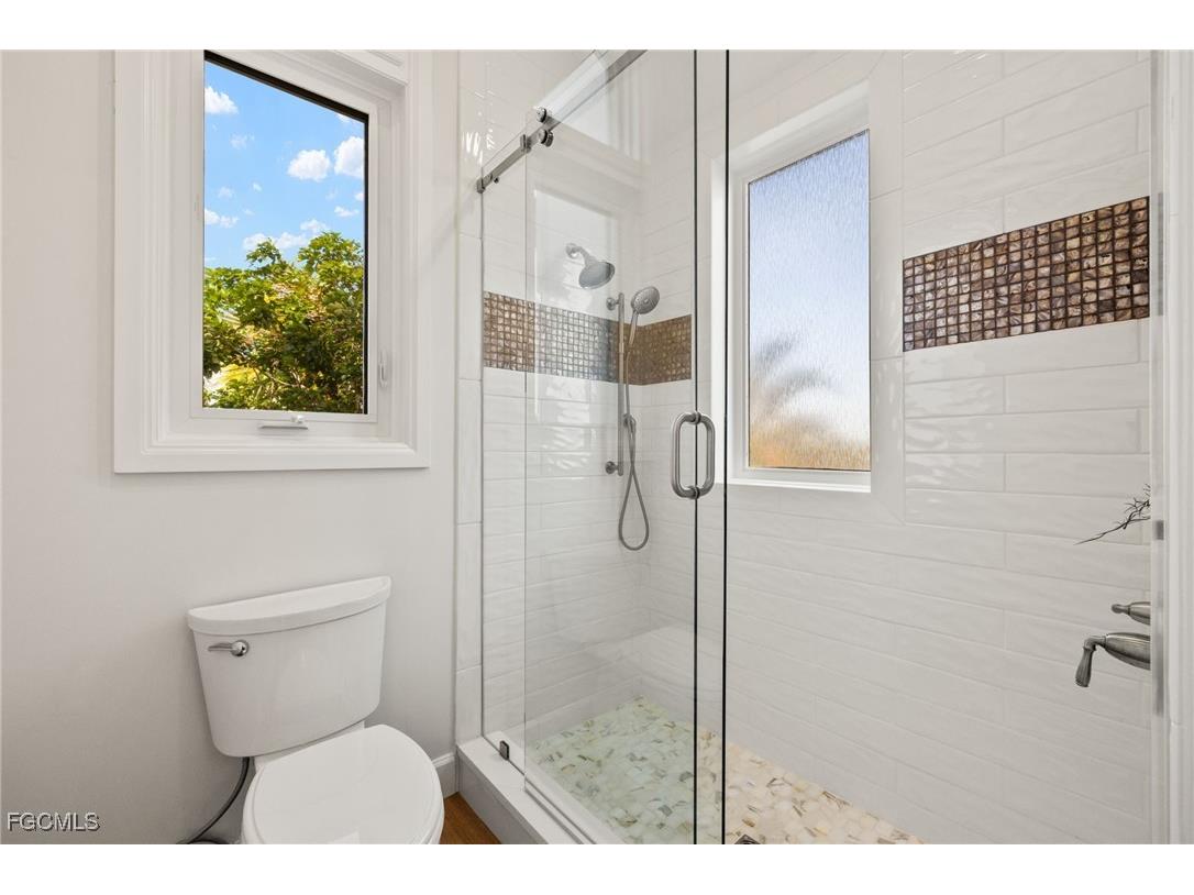 1490 Angel Drive Sanibel FL 33957 2025016519 image37