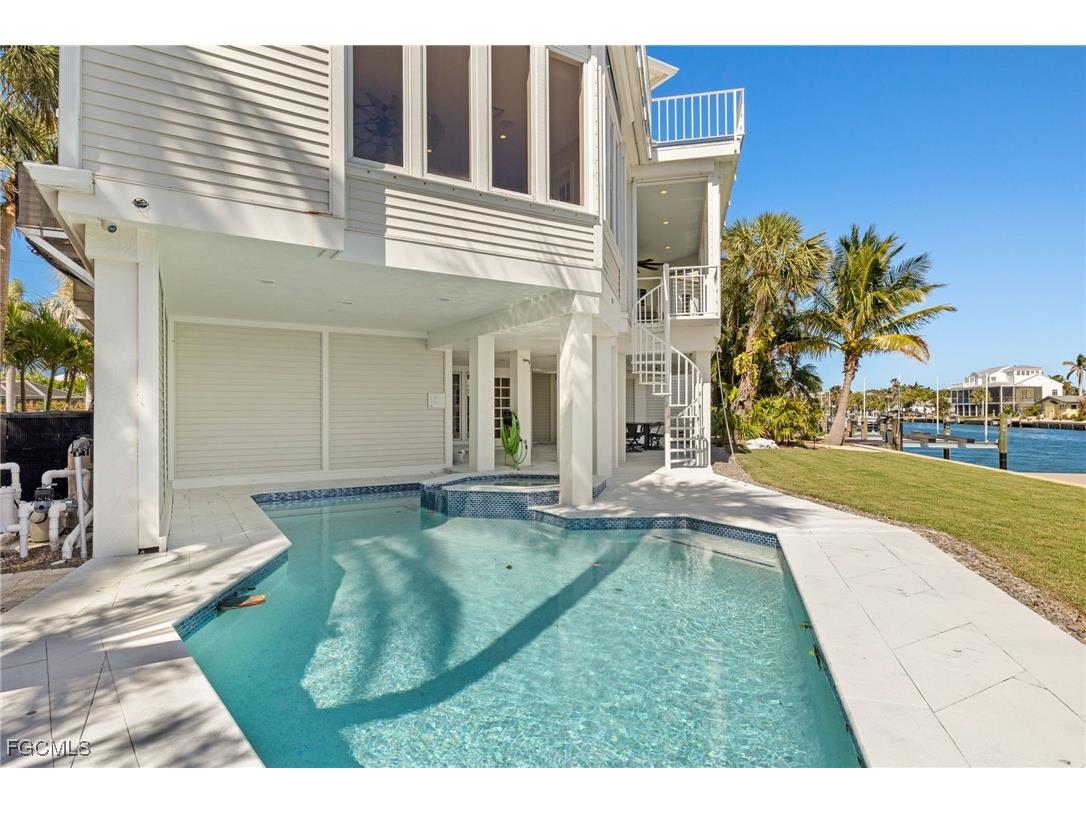 1490 Angel Drive Sanibel FL 33957 2025016519 image40