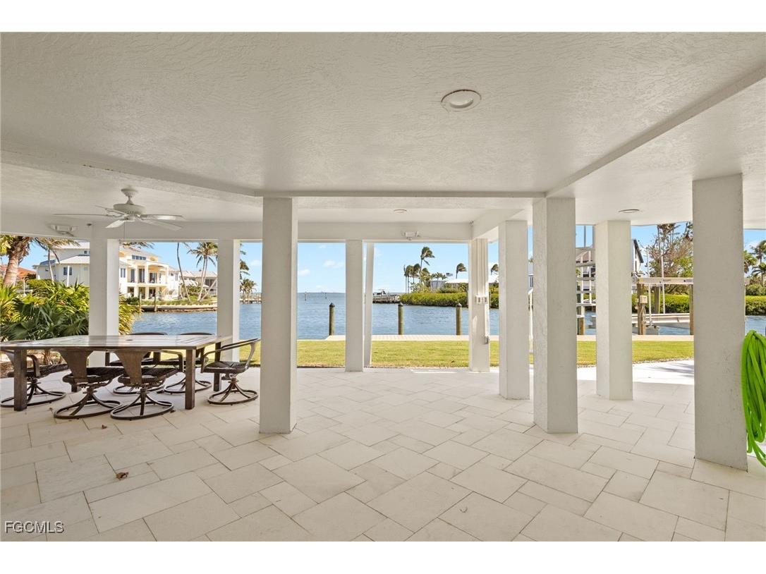 1490 Angel Drive Sanibel FL 33957 2025016519 image42