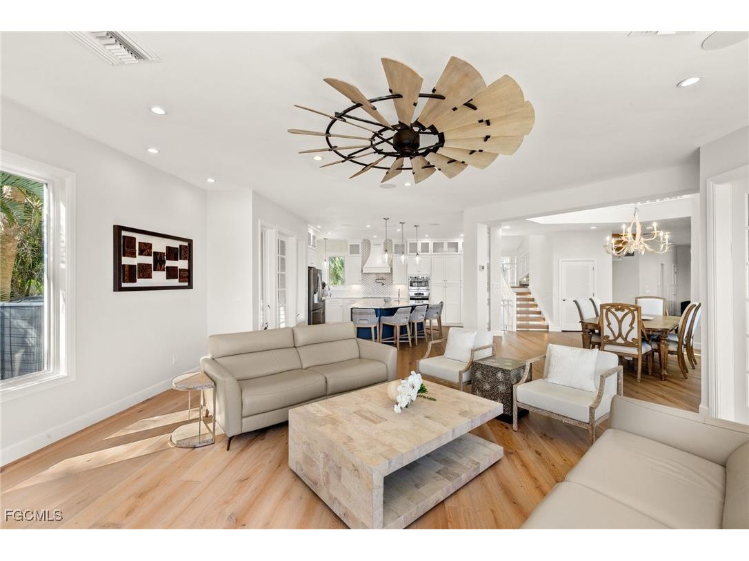 1490 Angel Drive Sanibel FL 33957 2025016519 image9