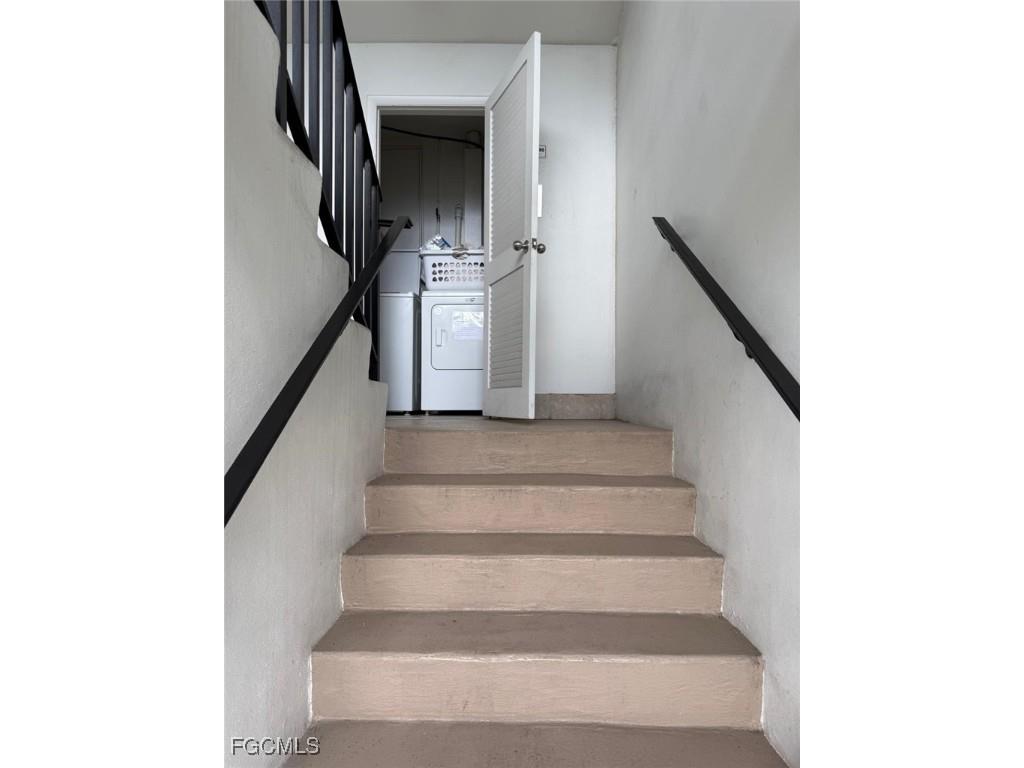 1490 Memoli Lane #2 Fort Myers FL 33919 2026001813 image30