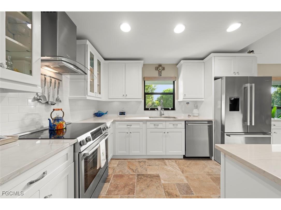 1490 Sand Castle Road Sanibel FL 33957 2025019757 image16