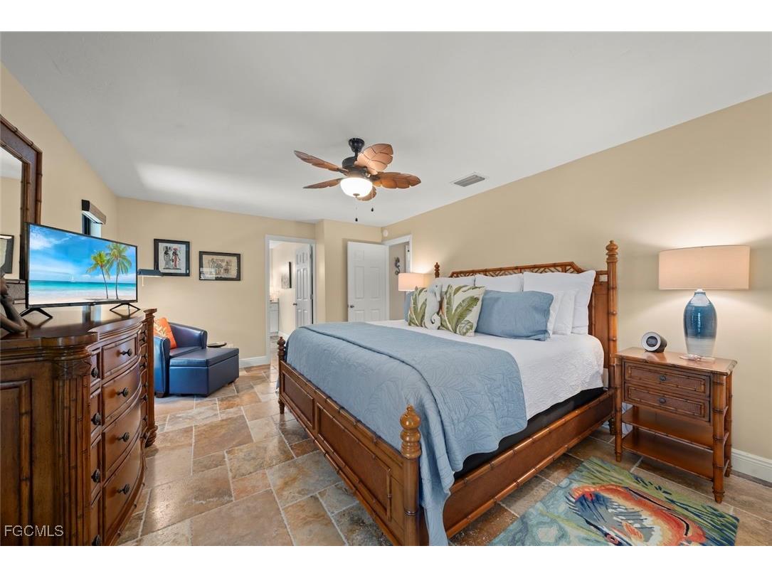 1490 Sand Castle Road Sanibel FL 33957 2025019757 image23