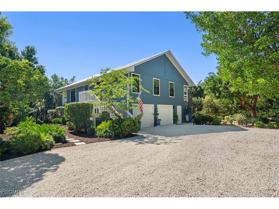 1490 Sand Castle Road Sanibel FL 33957 2025019757 image3