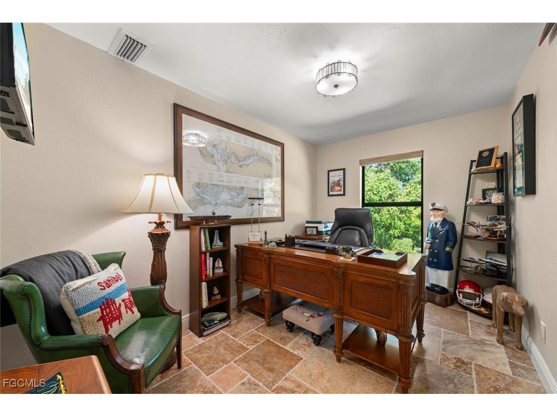 1490 Sand Castle Road Sanibel FL 33957 2025019757 image32