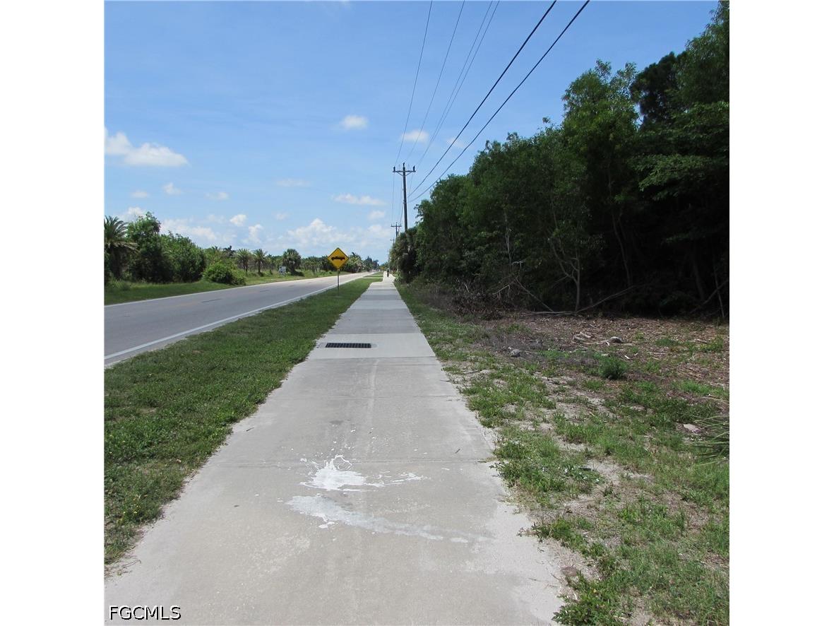 14901 Stringfellow Road Bokeelia FL 33922 2026025371 image10