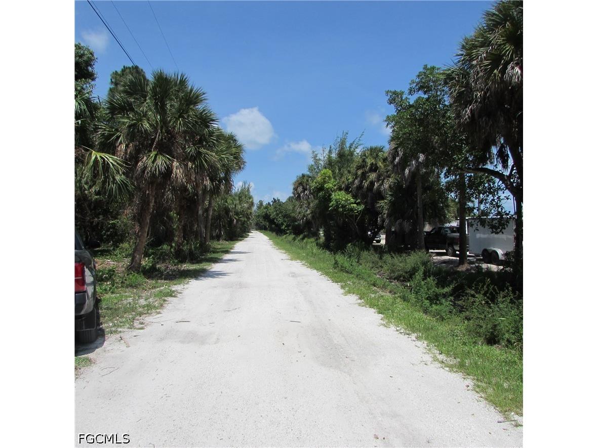 14901 Stringfellow Road Bokeelia FL 33922 2026025371 image9