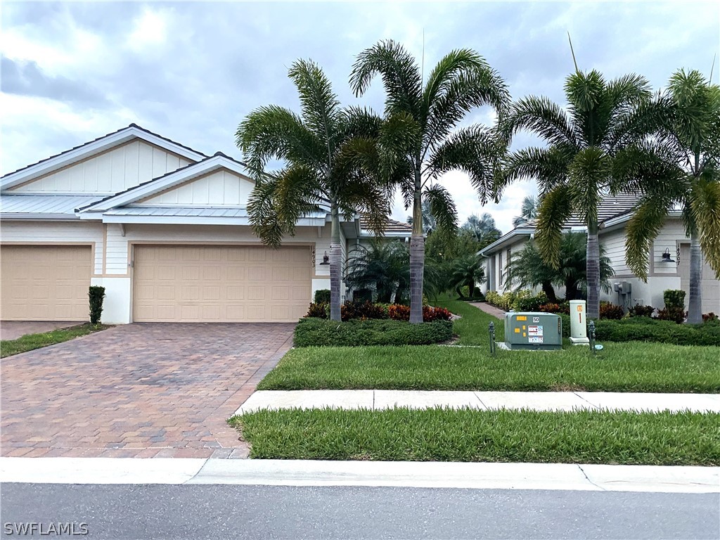 14903 Edgewater Circle Naples FL 34114 224053623 image1