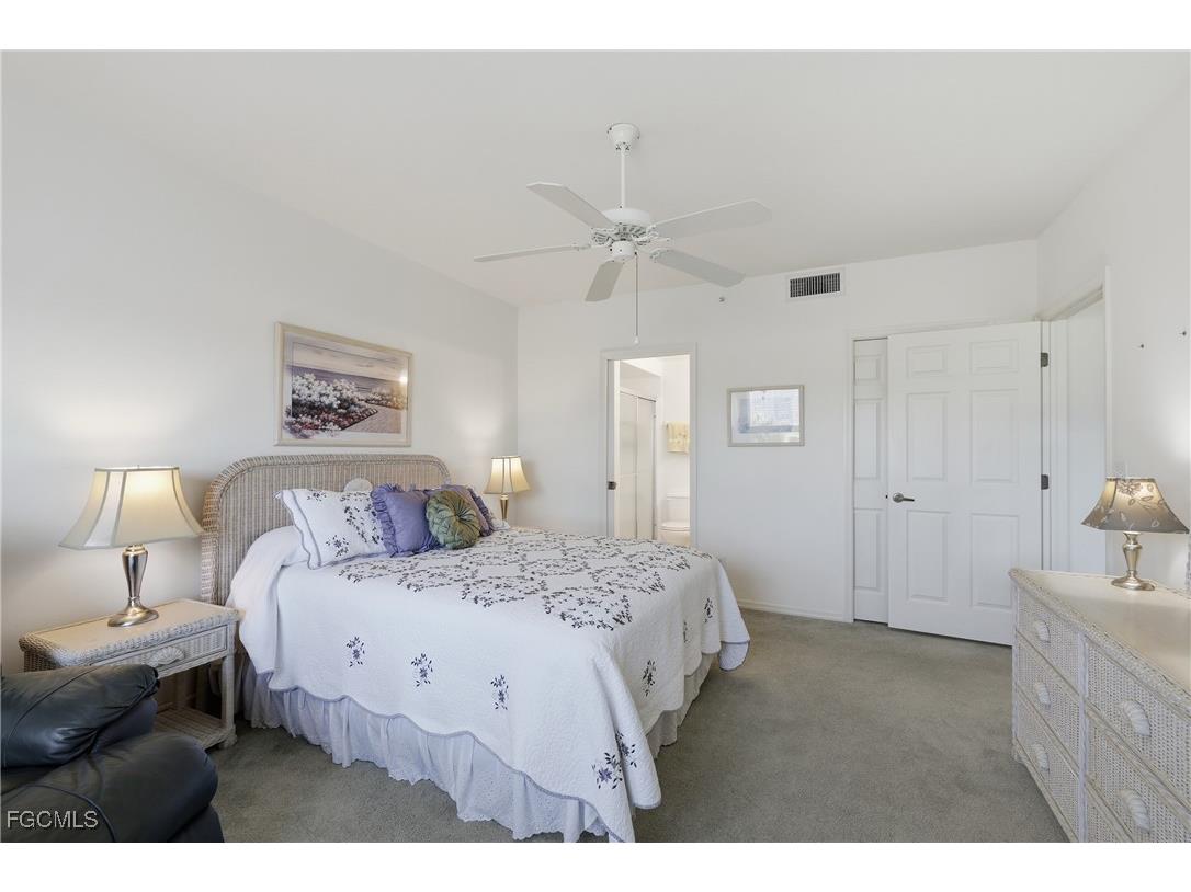 14911 Hole In 1 Circle #105 Fort Myers FL 33919 2025020675 image19