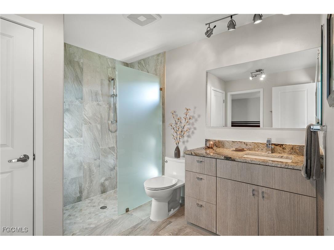 14912 Wise Way Fort Myers FL 33905 2025022558 image10