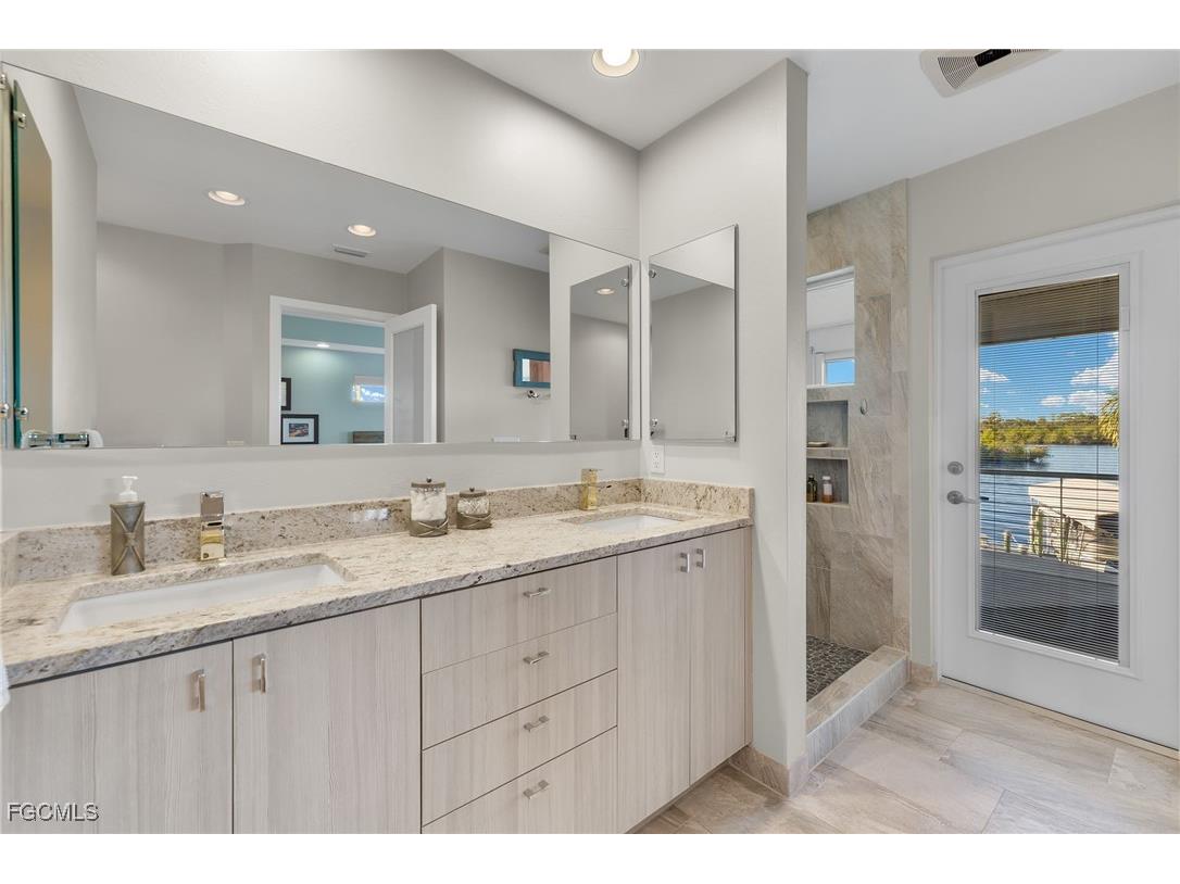 14912 Wise Way Fort Myers FL 33905 2025022558 image8