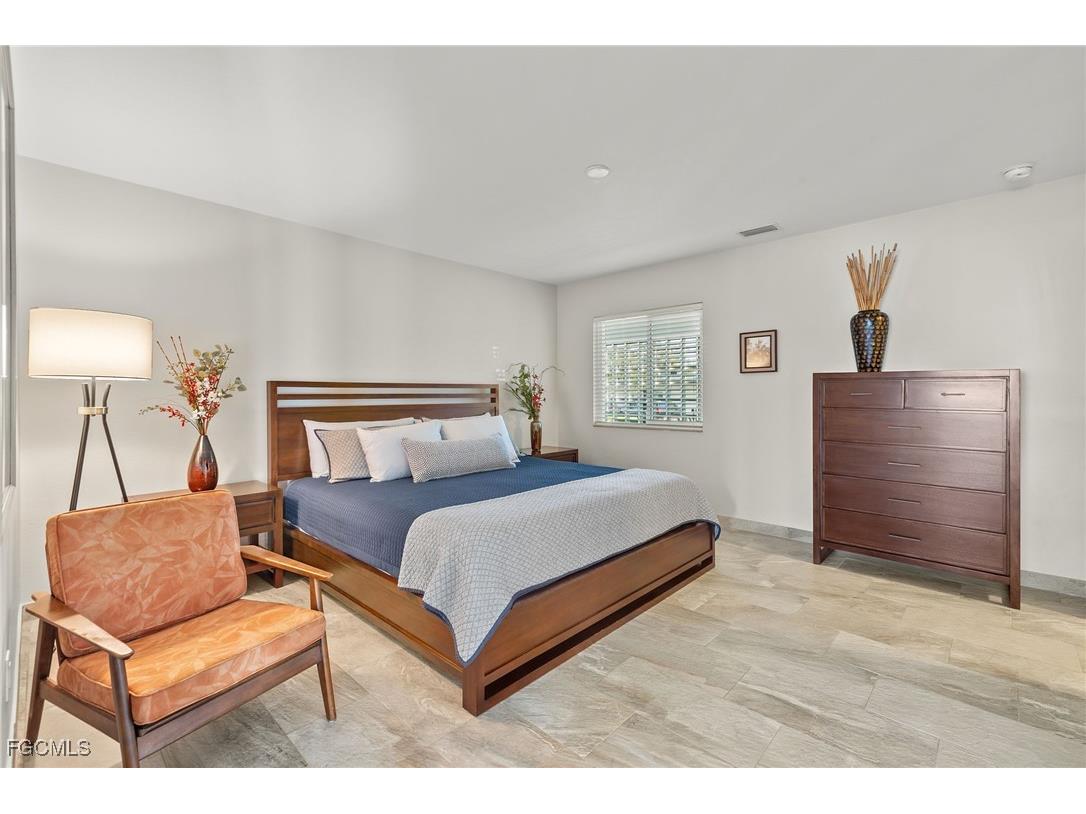 14912 Wise Way Fort Myers FL 33905 2025022558 image9