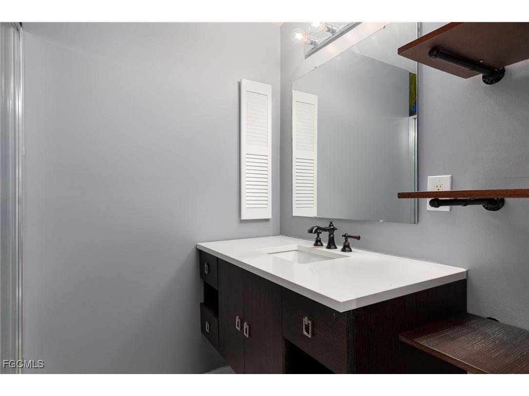 14913 Wise Way Fort Myers FL 33905 2025003938 image10