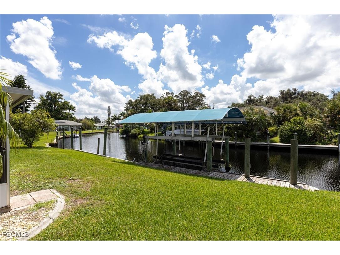 14913 Wise Way Fort Myers FL 33905 2025003938 image3