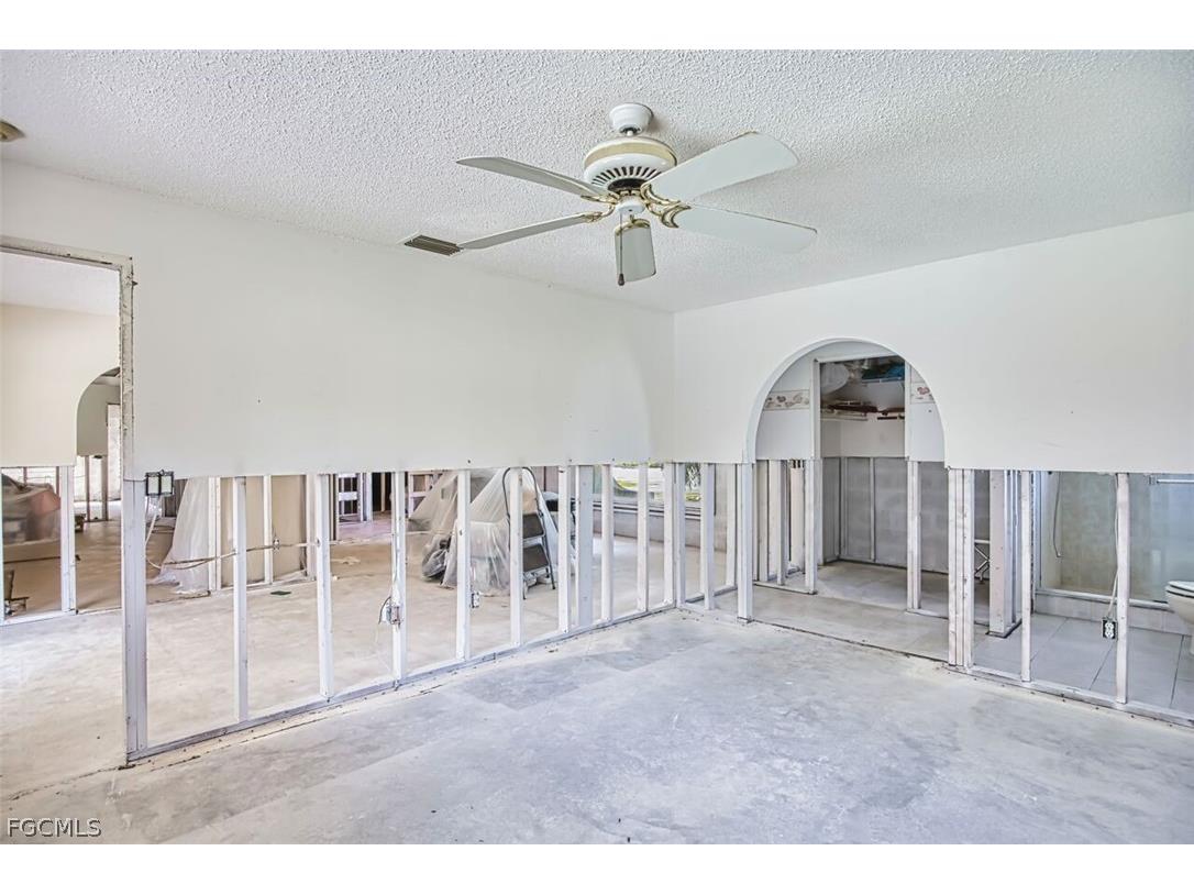 14922 Bonaire Circle Fort Myers FL 33908 2026010396 image28