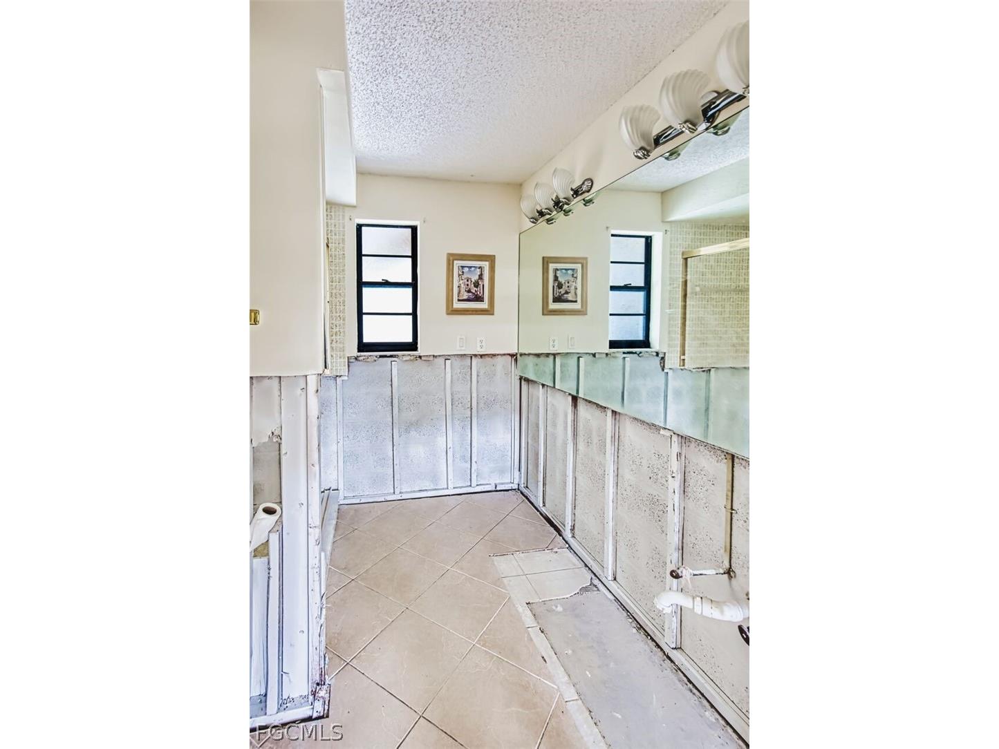 14922 Bonaire Circle Fort Myers FL 33908 2026010396 image35