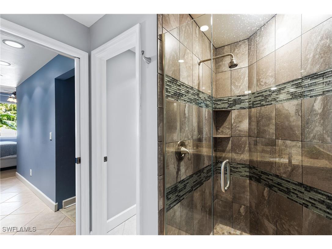 14927 Sterling Oaks Drive Naples FL 34110 225082122 image16