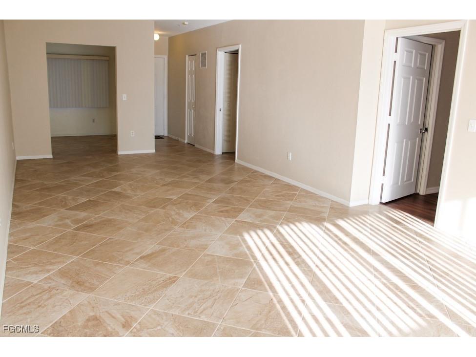 14931 Park Lake Drive #104 Fort Myers FL 33919 2025012636 image8