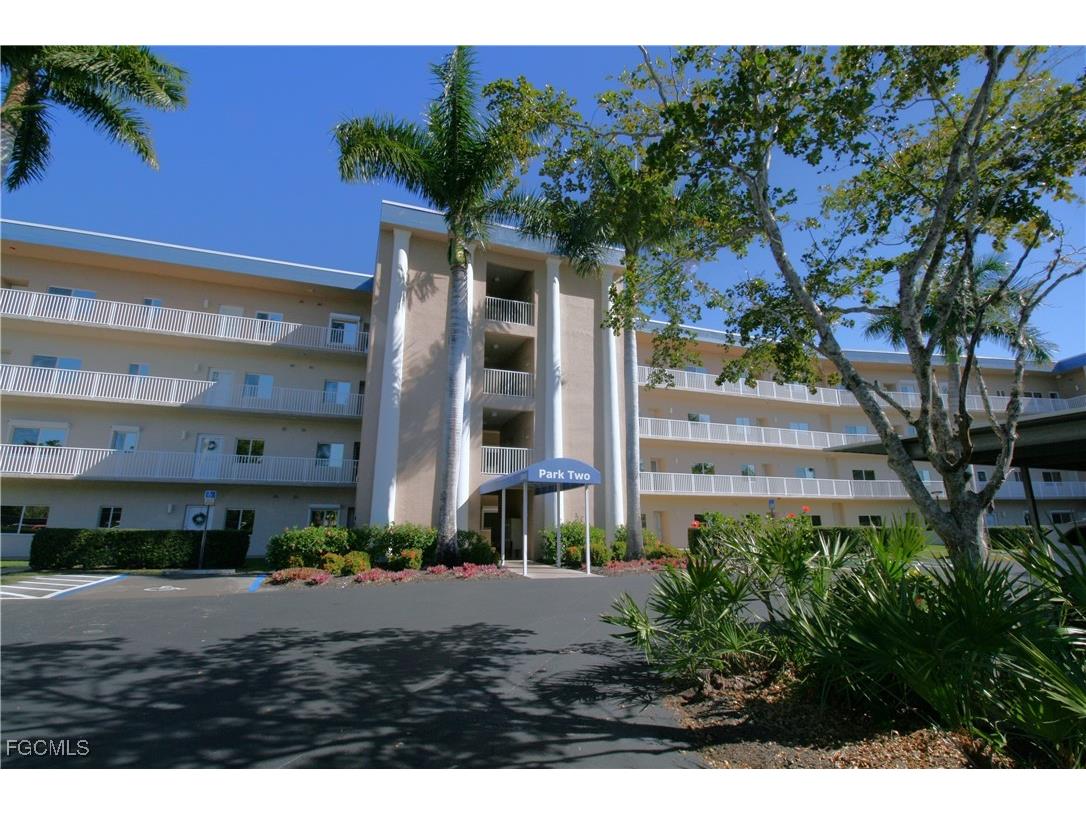 14931 Park Lake Drive #303 Fort Myers FL 33919 2026005213 image1
