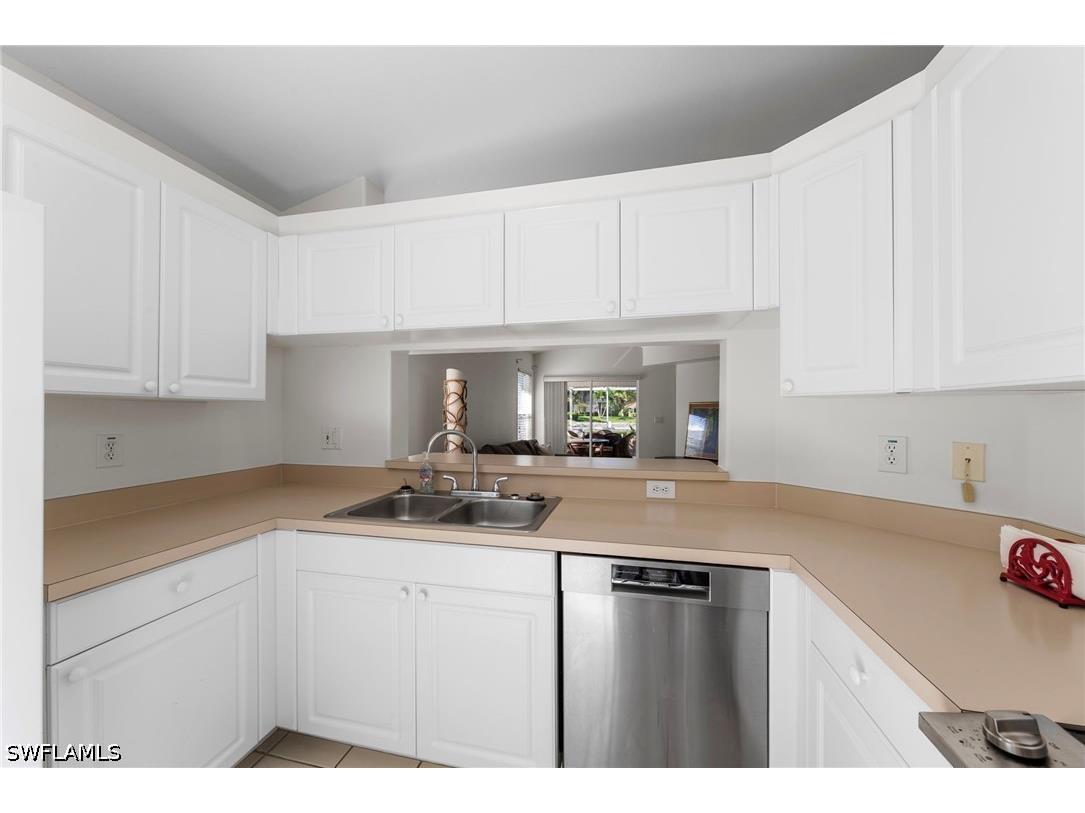 14932 Sterling Oaks Drive Naples FL 34110 226025528 image17
