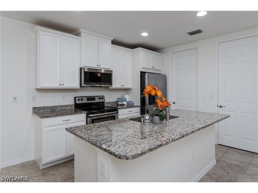 14939 Edgewater Circle Naples FL 34114 226018345 image13