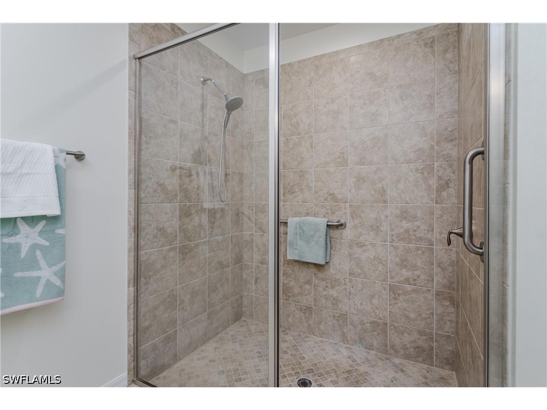 14939 Edgewater Circle Naples FL 34114 226018345 image23