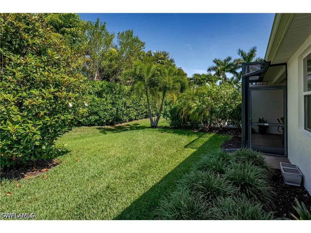 14939 Edgewater Circle Naples FL 34114 226018345 image7