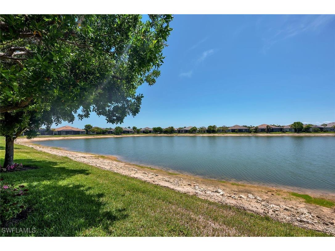 14940 Edgewater Circle Naples FL 34114 225070451 image3