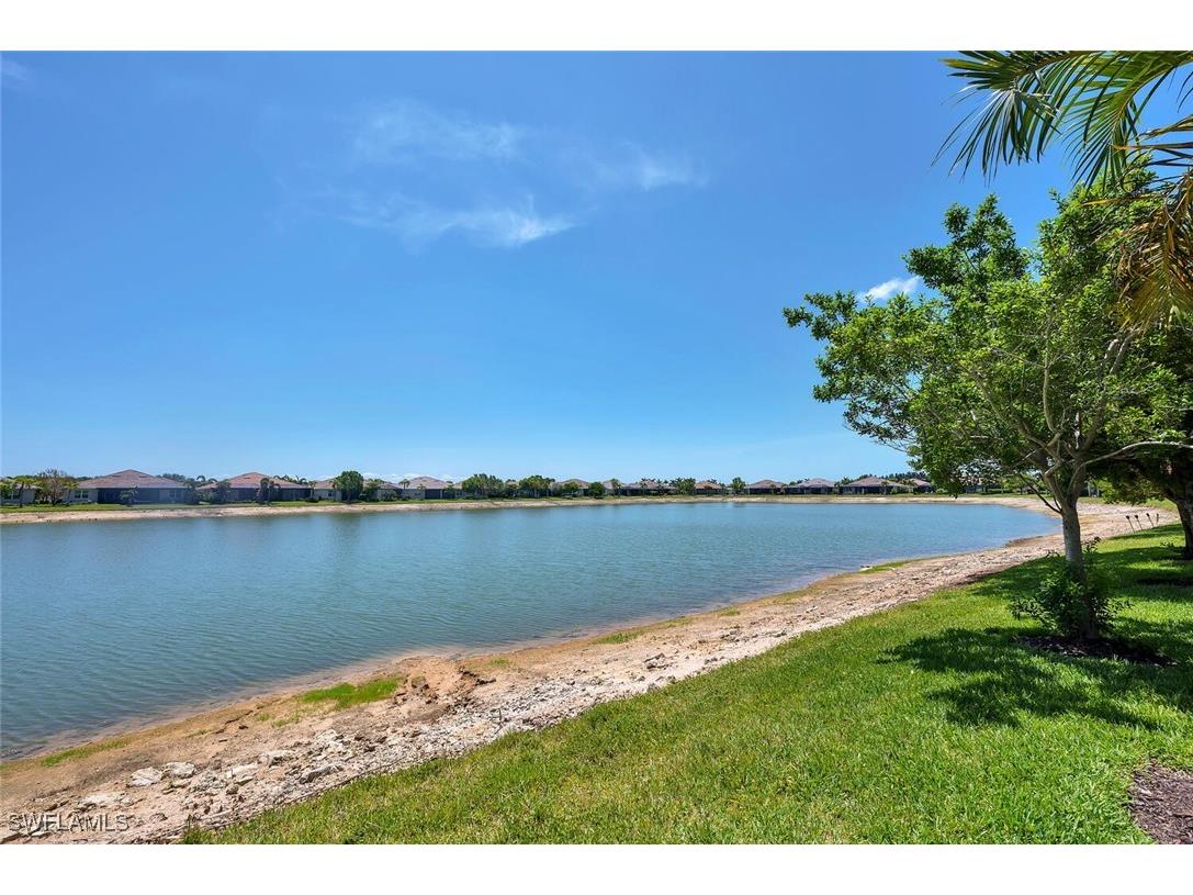 14940 Edgewater Circle Naples FL 34114 225070451 image4