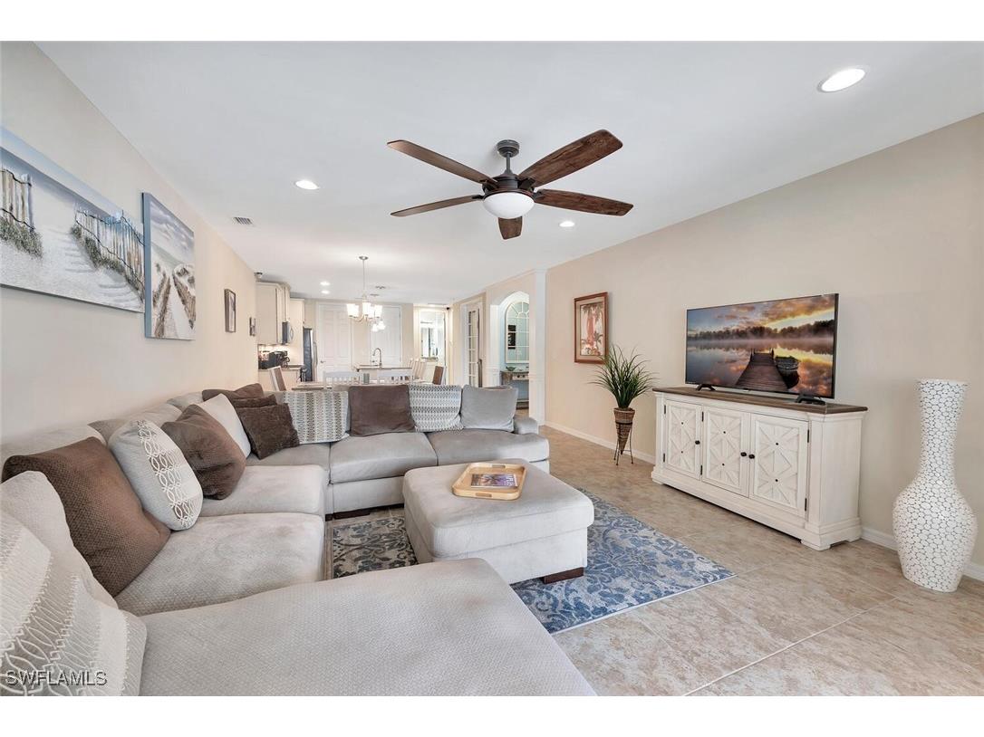 14940 Edgewater Circle Naples FL 34114 225070451 image7