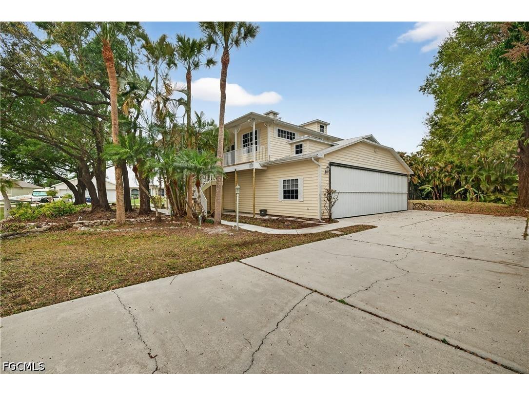 14941 Center Street Fort Myers FL 33905 2026027547 image2