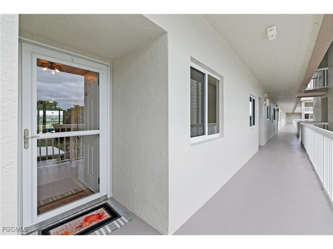 14941 Hole In 1 Circle #304 Fort Myers FL 33919 2025017537 image27