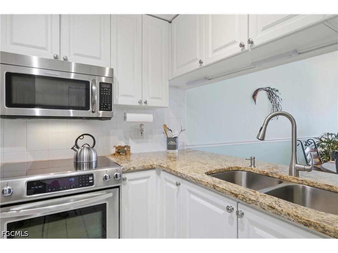 14941 Hole In One Circle #110 Fort Myers FL 33919 2026015967 image10