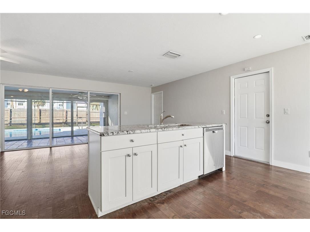 1495 Charmont Place Fort Myers FL 33919 2026000217 image15