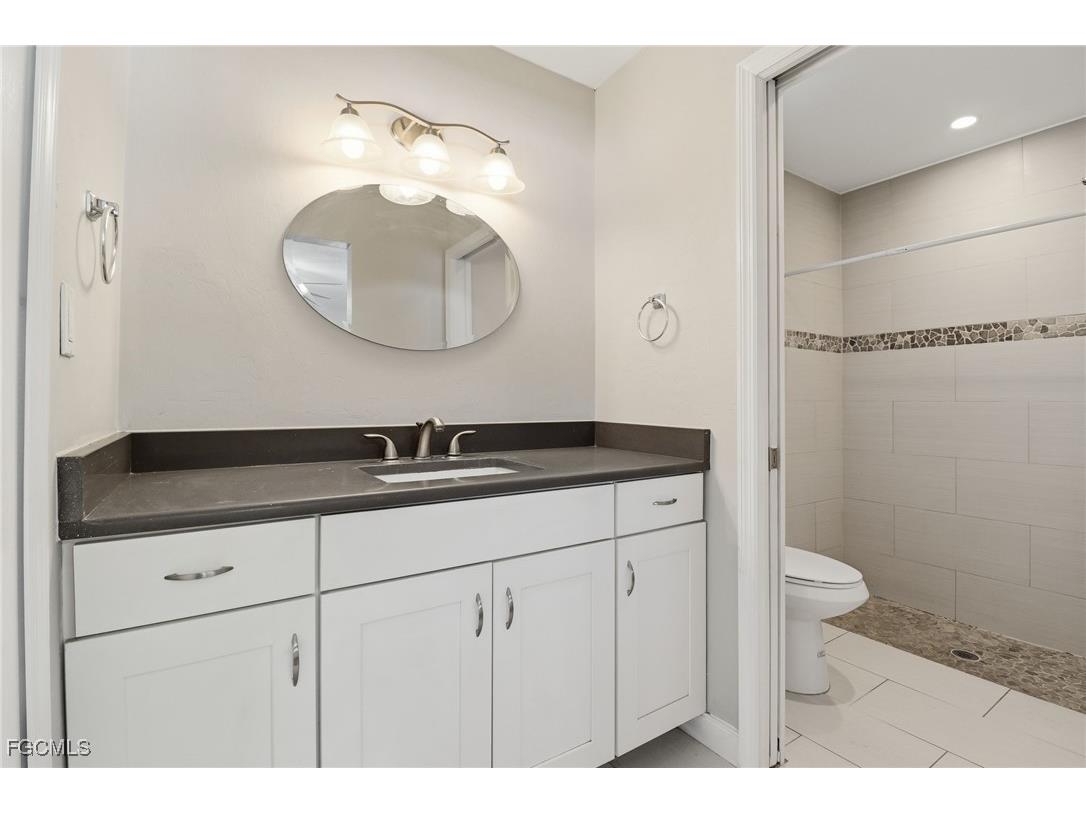 1495 Charmont Place Fort Myers FL 33919 2026000217 image28
