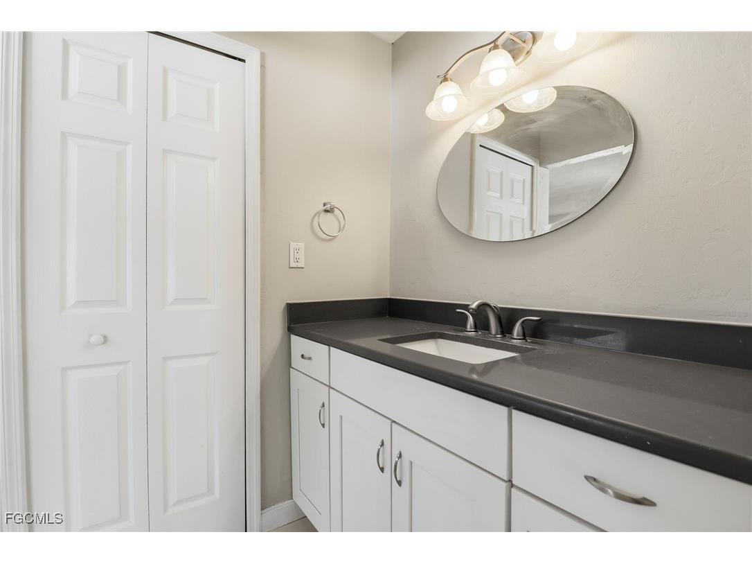 1495 Charmont Place Fort Myers FL 33919 2026000217 image30