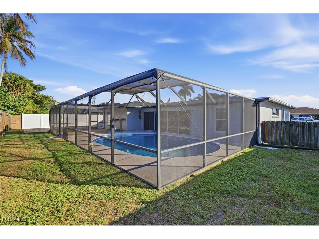 1495 Charmont Place Fort Myers FL 33919 2026000217 image39