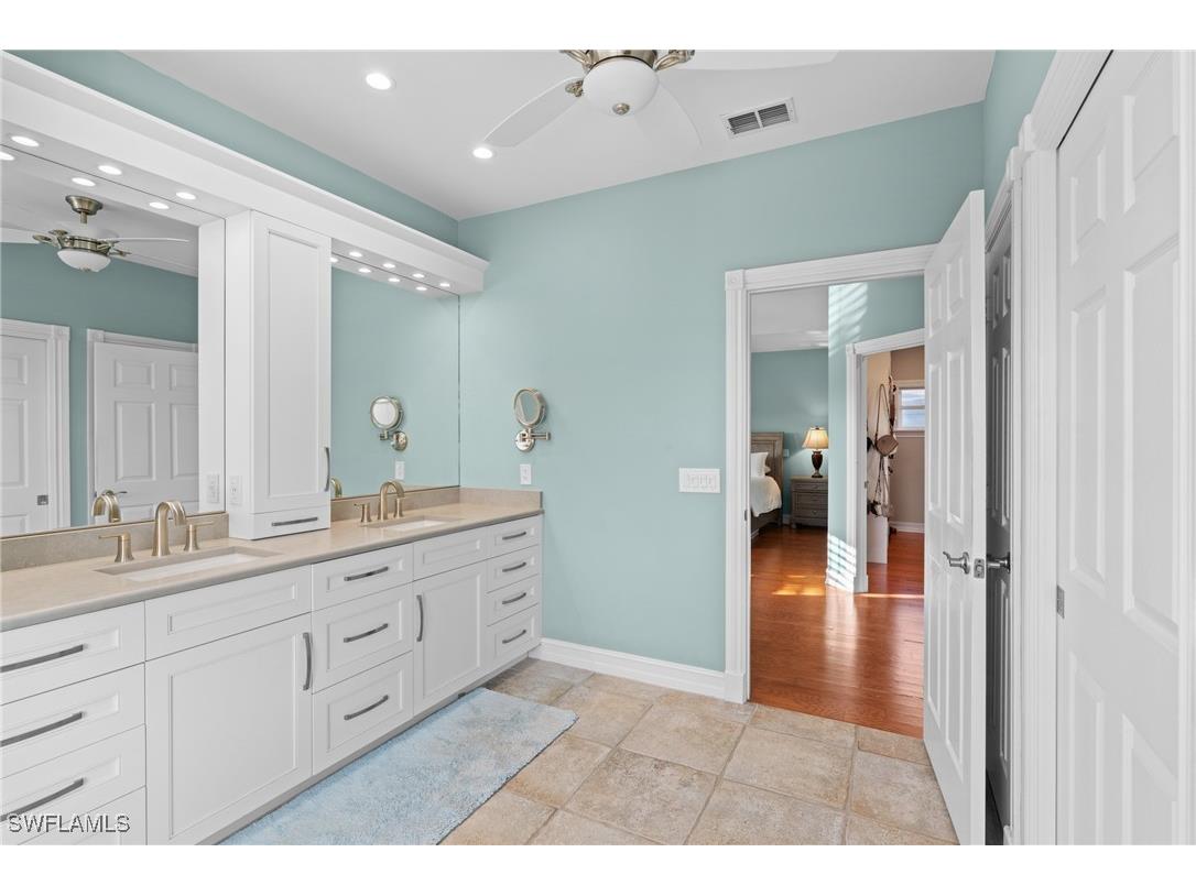 1495 Gordon River Lane Naples FL 34104 225018207 image22