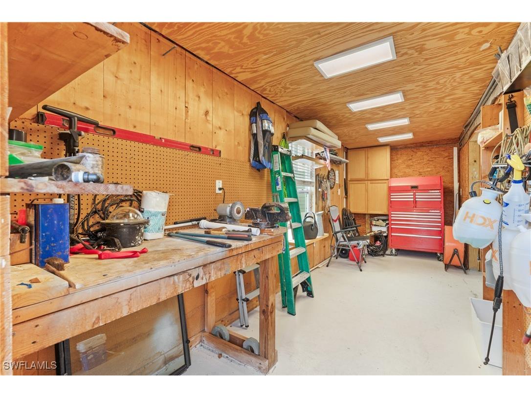 1495 Gordon River Lane Naples FL 34104 225018207 image30