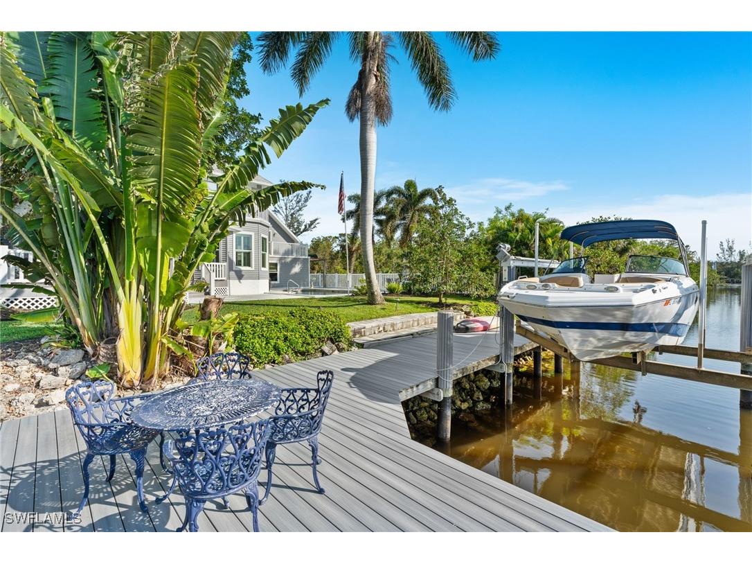 1495 Gordon River Lane Naples FL 34104 225018207 image38