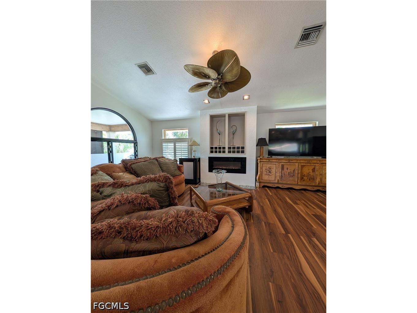 14952 Kimberly Lane Fort Myers FL 33908 2025024930 image16