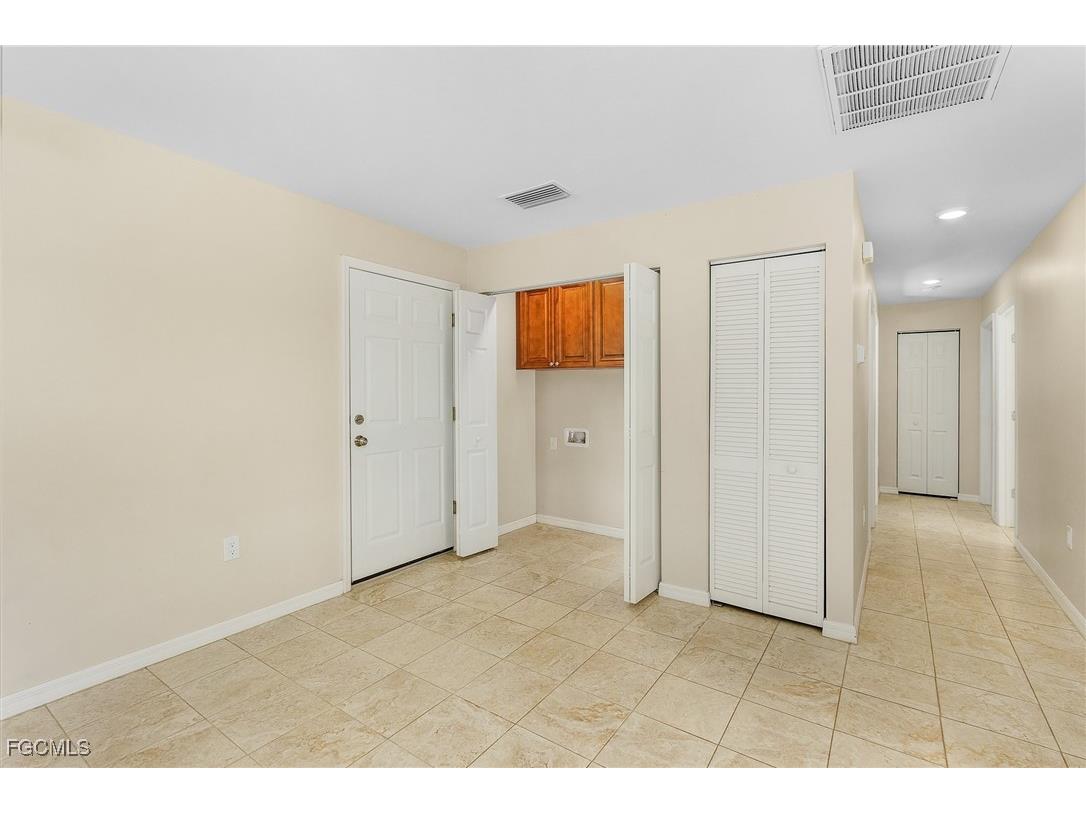 14954 Wise Way Fort Myers FL 33905 2025014065 image6