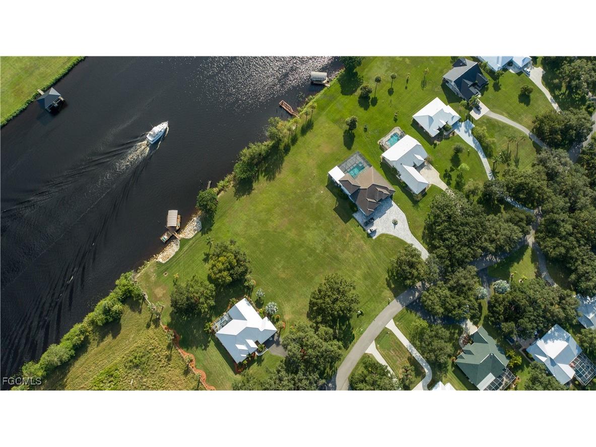 1497 Riverbend Drive Labelle FL 33935 2025018852 image10