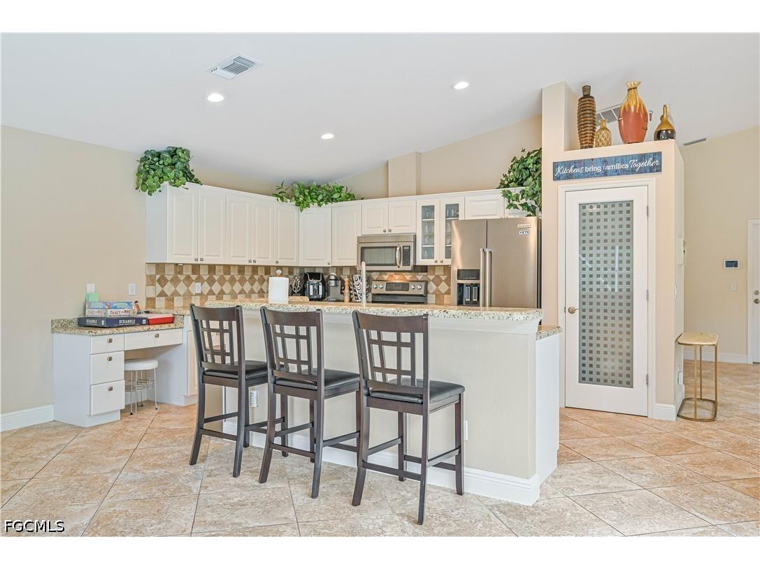 14980 Lake Olive Drive Fort Myers FL 33919 2026020103 image10