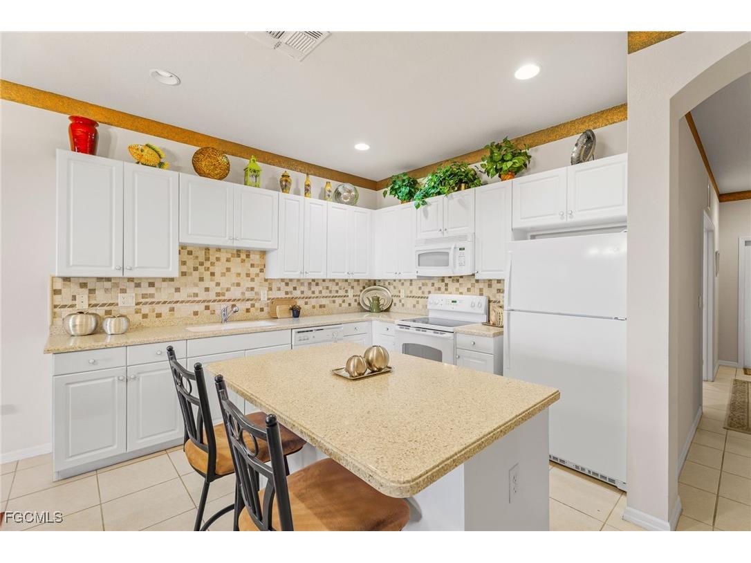 14981 Reflection Key Circle #335 Fort Myers FL 33907 2025015621 image13