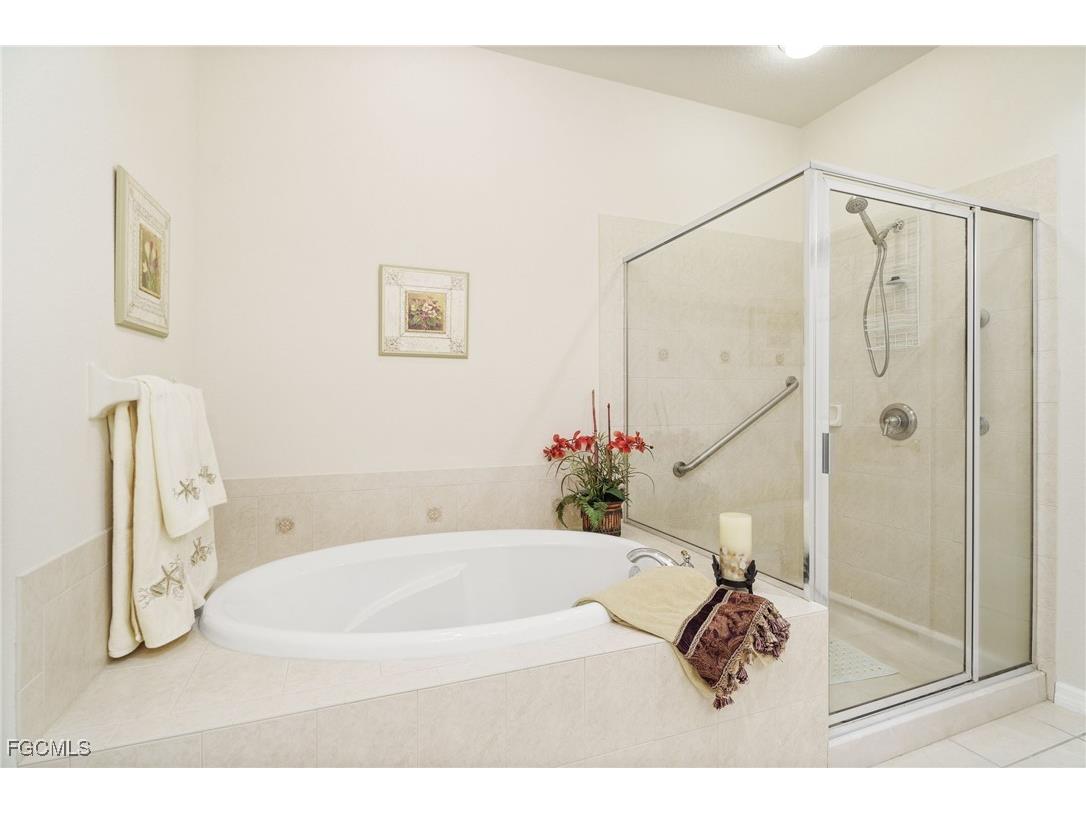 14981 Reflection Key Circle #335 Fort Myers FL 33907 2025015621 image24