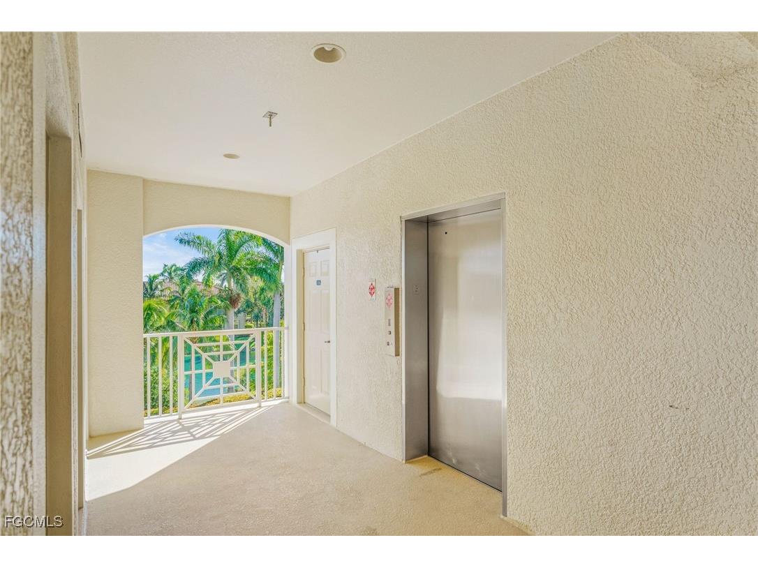 14981 Reflection Key Circle #335 Fort Myers FL 33907 2025015621 image32